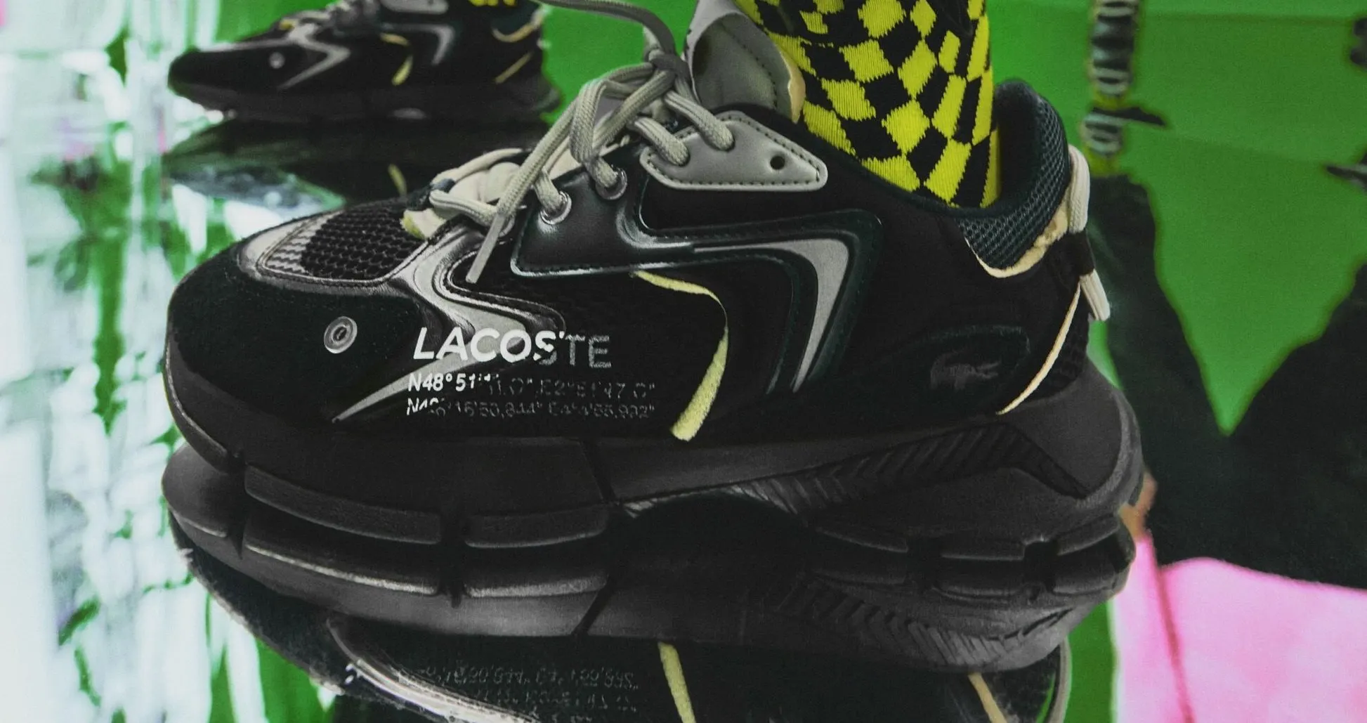 Роскошные кроссовки от Lacoste дешевеют на Яндекс Маркете. Скидки не вечные