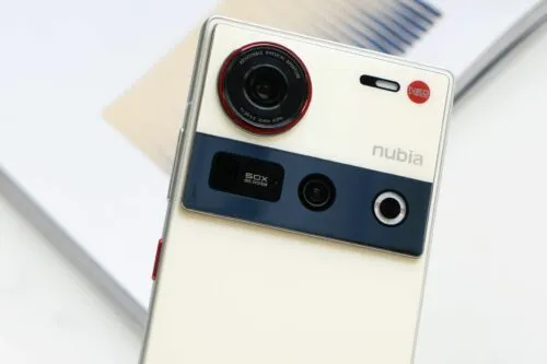Свежий фотофлагман ZTE Nubia появился на Маркете. Чем он хорош?