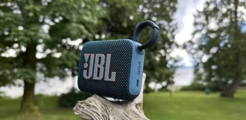 3 лучшие компактные колонки на рынке. От свежей JBL до недооцененной Honor