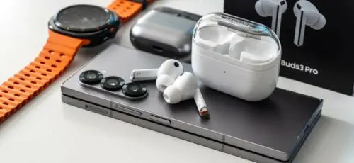 Флагманские наушники Samsung подешевели на Маркете. У них крутой звук, мощное шумоподавление и куча полезных фишек