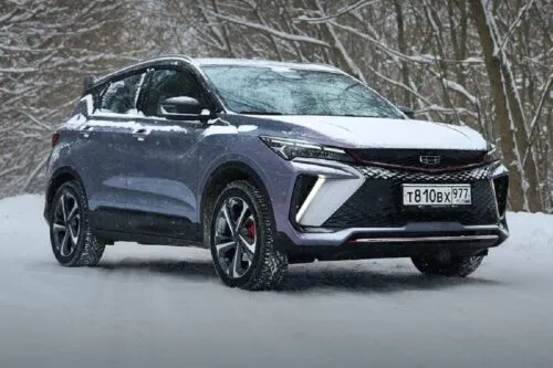 Почему Geely теряет популярность в России? У китайцев падают продажи автомобилей