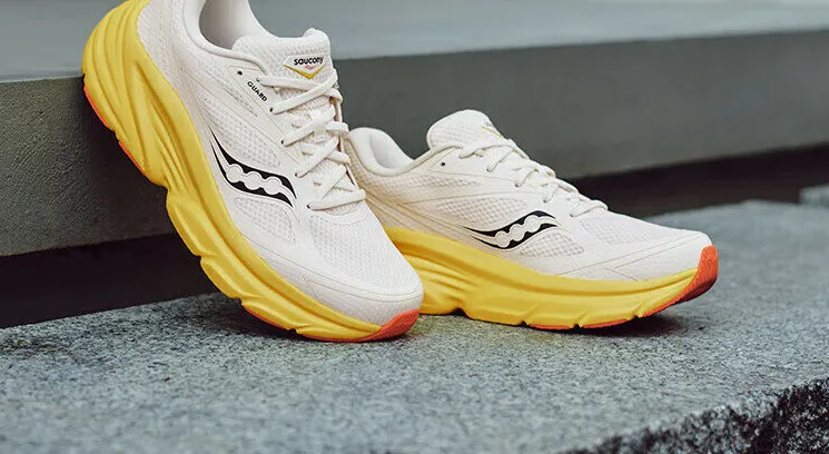 Эти кроссовки от Saucony стоит брать на лето. Обувь для тех, кто устал от Nike и adidas