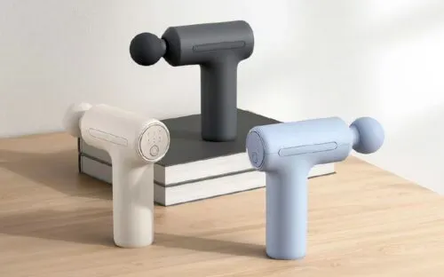 Xiaomi выпустила миниатюрный перкуссионный массажер. Батареи компакта хватит на целый месяц работы