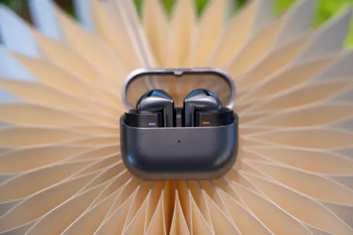 Топовые наушники Samsung окончательно подешевели. У них крутой звук и куча полезных фишек