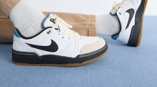 Кроссовки от Nike жестко дешевеют на Яндекс Маркете. Здесь модели с убойным дизайном