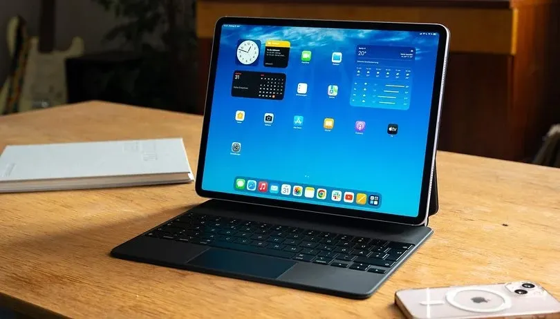 Что выбрать — iPad Air (2024) или Huawei MatePad Pro 12.2? Выбираем идеальный планшет на каждый день