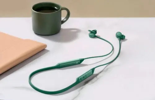 Об этих наушниках Huawei мало кто знает, а зря. Они идеально подходят для спорта 