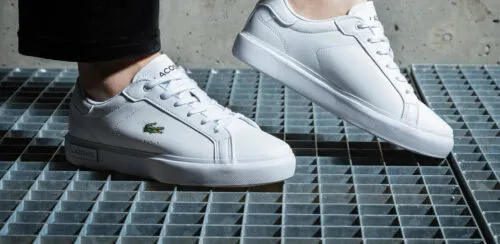 Кроссовки от Lacoste получили мощнейшие скидки. Теперь они стоят дешевле десятки