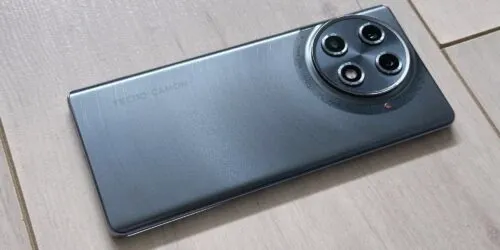 Неизвестный Tecno подешевел на Маркете. У смартфона есть фишка, которой завидуют некоторые флагманы