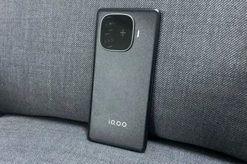 Секретный хит iQOO сливают за бесценок. У него нет недостатков за свои деньги