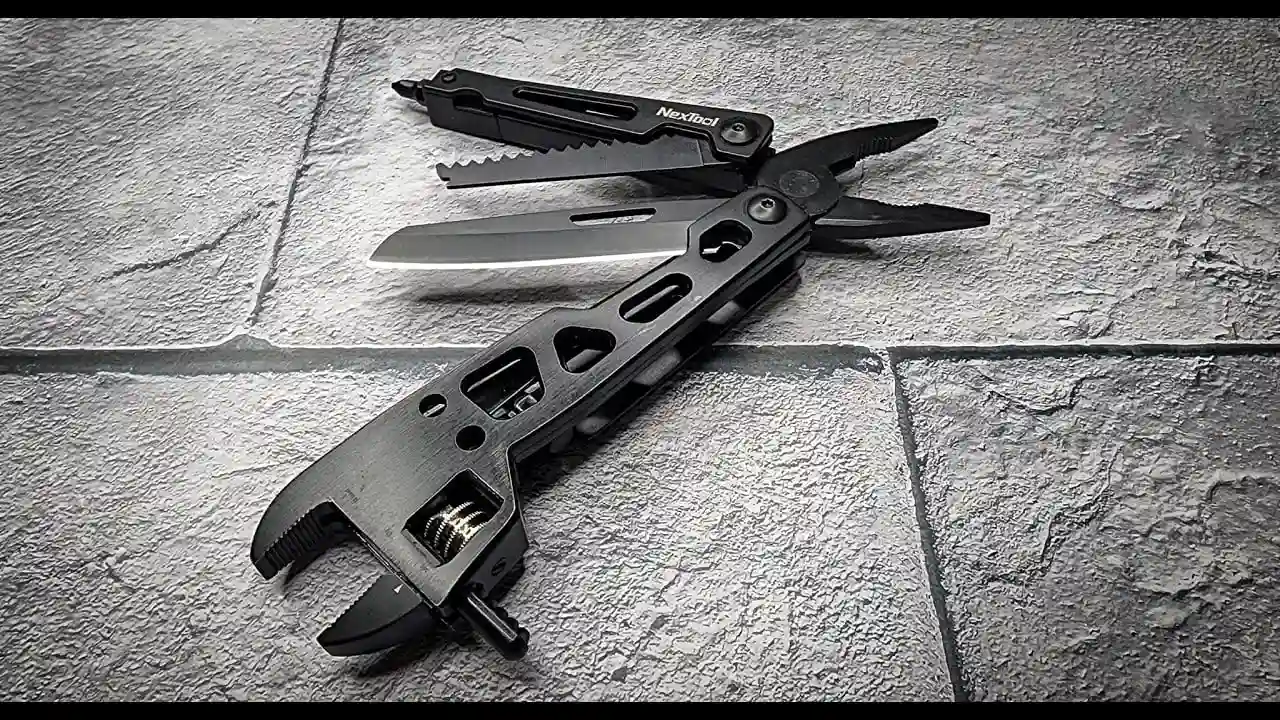 Мощный мультитул Xiaomi рухнул в цене. Ни один Victorinox не предлагает столько инструментов