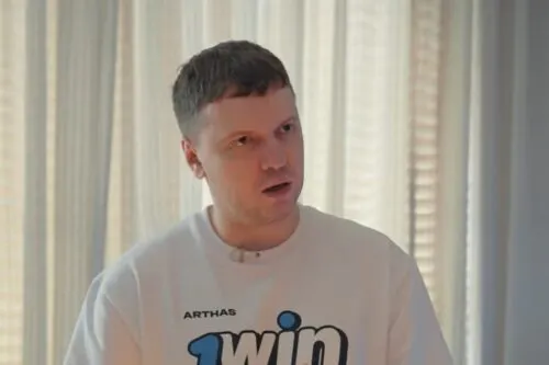 Стример Папич вернулся на Twitch спустя 6 лет. Блогер получит кучу денег за две трансляции