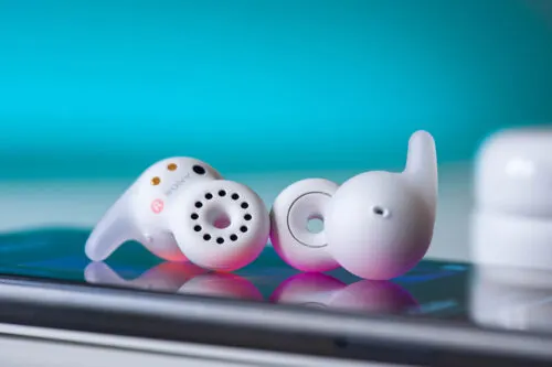 3 модели наушников с уникальным дизайном. Собрали самые необычные гарнитуры