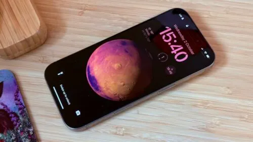 Найден лучший iPhone до 100 тысяч рублей. Он будет актуальным еще много лет