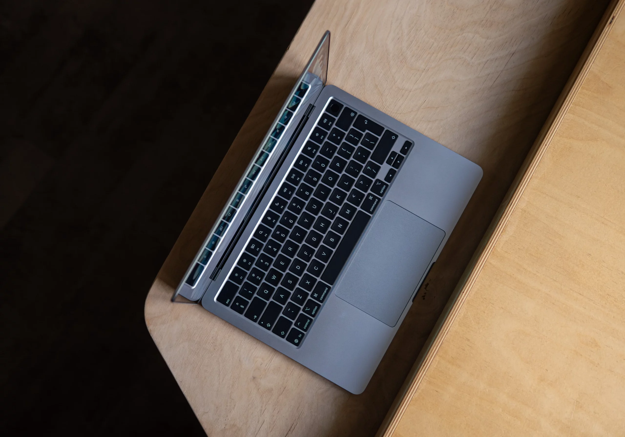 5 главных фишек MacBook Air на M4. Его правда стоит брать