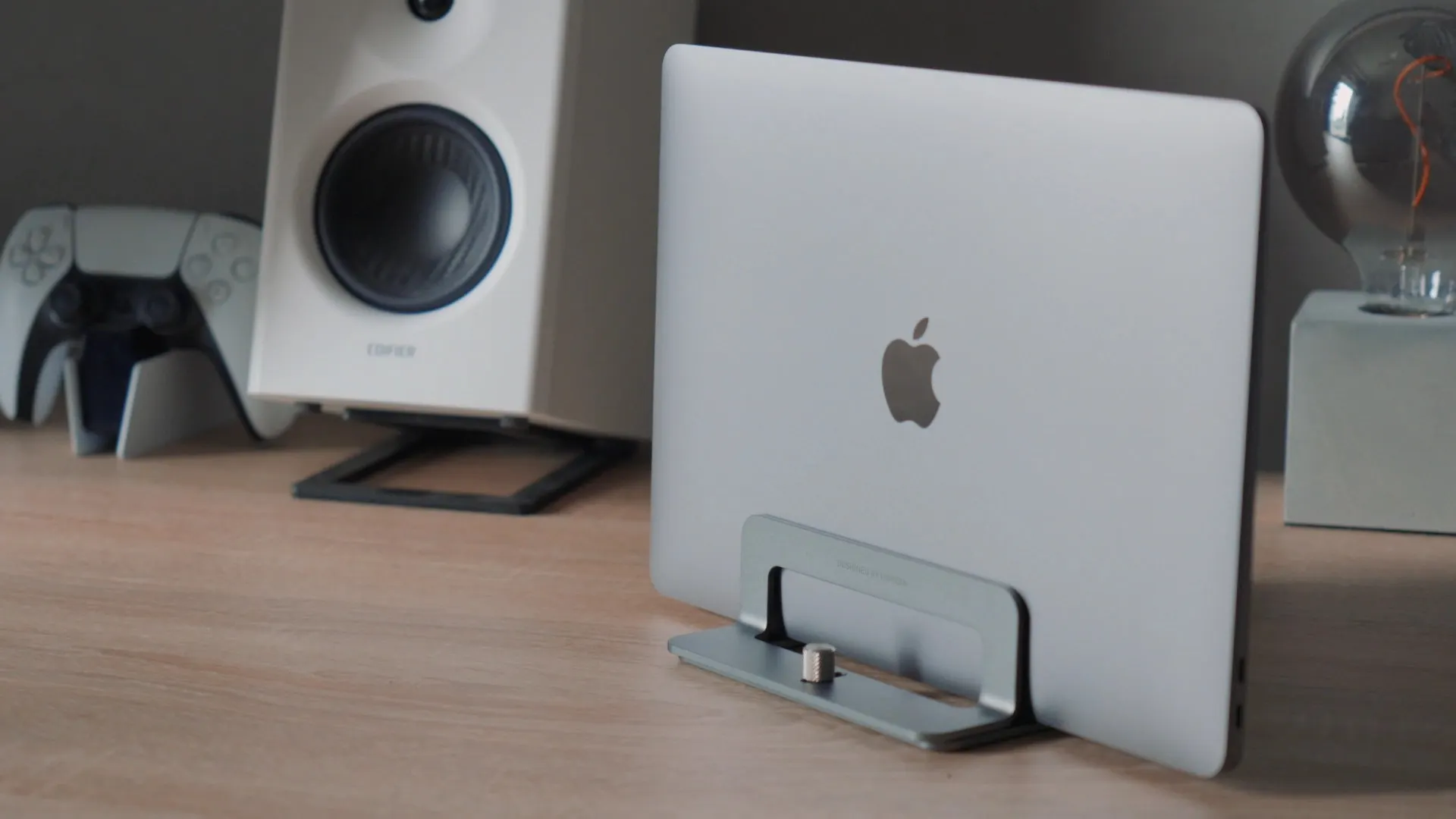 Что выбрать — старый MacBook Air или свежий Windows-ноутбук? Сравнили хит на M1 с новинкой Infinix 
