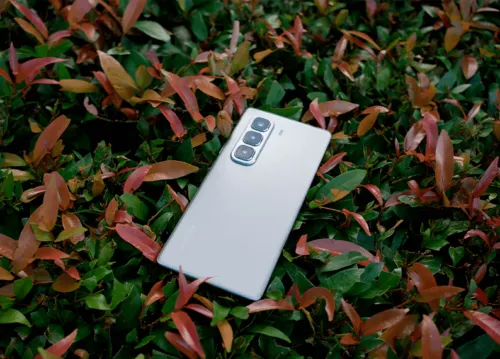 Смотрите, что Infinix предлагает всего за 13 тысяч рублей. 120-герцовый экран, шустрый чип и крутую автономность