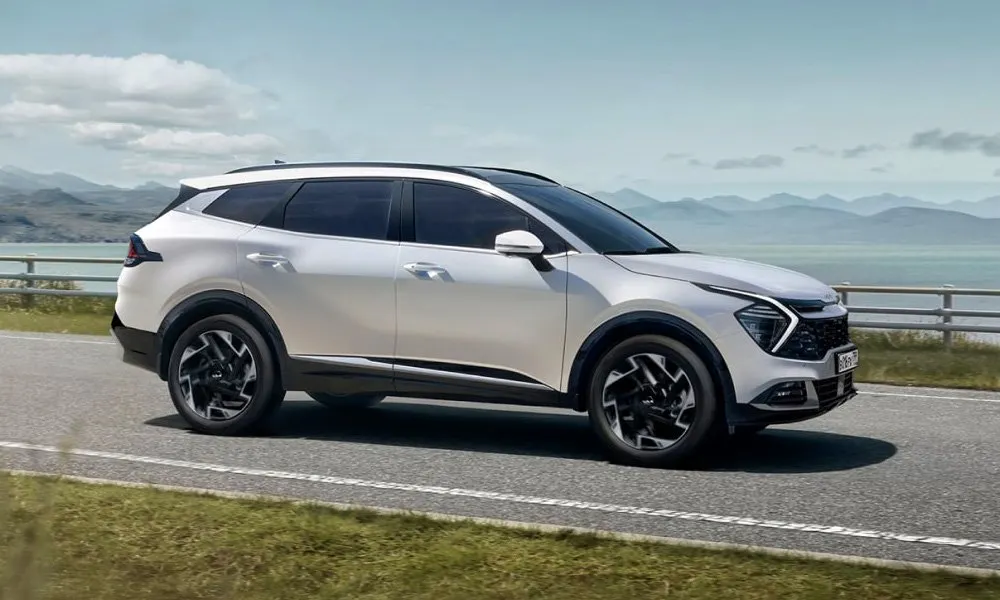 Найден самый народный кроссовер. Kia Sportage практически не дорожает и остается топом за свои деньги
