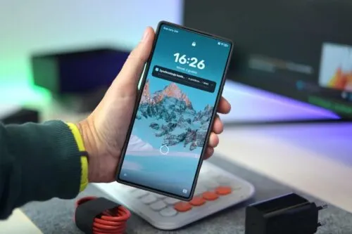 «Просто пушка». Главный фотофлагман ZTE Nubia подешевел на Маркете