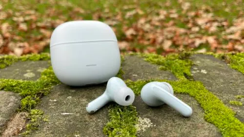 3 свежие модели TWS-наушников, которые можно брать не глядя. Их могут позволить себе даже школьники