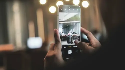 Про этот смартфон никто не знает, а зря. Тонкий девайс с влагозащитой IP69 и 50-мегапиксельной селфи-камерой