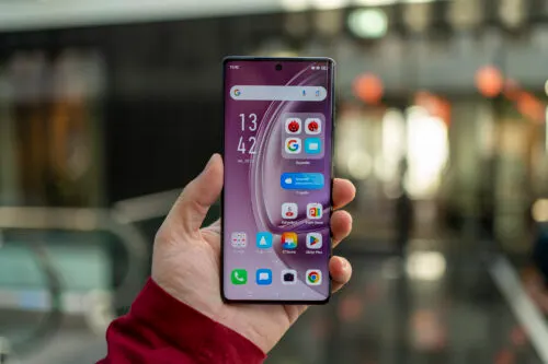 3 крутых смартфона Infinix для покупки в 2025 году. Среди них есть даже раскладушка