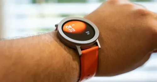 Суперстильные CMF Watch Pro 2 обесценились на Маркете. Так дешево они еще не стоили