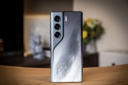 Новинку Tecno уже можно заказать на Маркете. Чем она хороша?