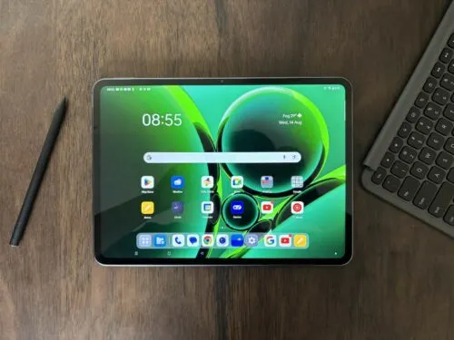 Недооцененный планшет OnePlus подешевел на Маркете. Он с легкостью тянет любые игры и заряжается всего за полтора часа