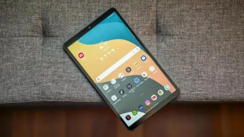 Ищу планшет для игр и просмотра фильмов. Бюджет 10 тысяч рублей — что взять?