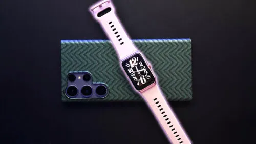 Какой фитнес-браслет взять в 2025 году? Выбрали 3 лучшие модели от Xiaomi, Huawei и Honor