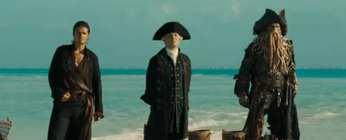 6 странных удаленных сцен из топовых фильмов. От кринжа из «Назад в будущее» до рабства в «Пиратах Карибского моря»