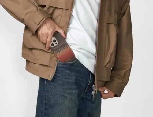 Взяли iPhone с чехлом Pitaka? Нашли идеальный пауэрбанк под такое комбо