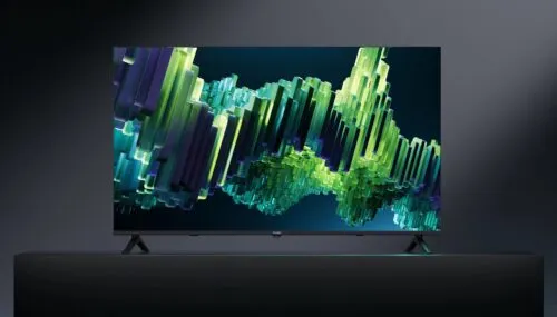 «Он реально летает. Звук на уровне, картинка — идеальная». Лучший смарт-ТВ Яндекса сливают с огромной скидкой