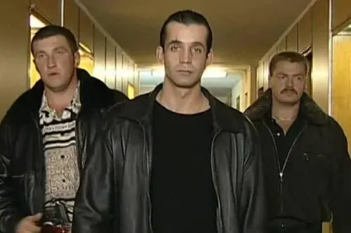 В России переснимут «Бандитский Петербург». Сюжет культового сериала 2000-х перенесут в современность