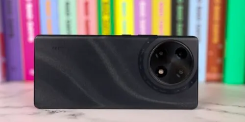 Этот Tecno невероятно крут за свои деньги. Вот 4 его плюса