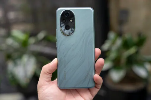 «Выше всяких похвал». Самый сбалансированный Honor сливают за бесценок