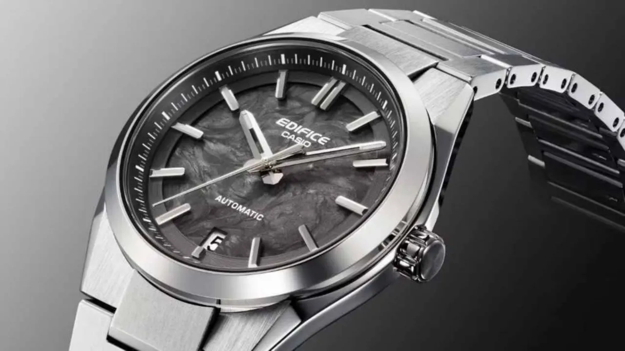 У Casio вышли первые механические часы. Тут карбоновый корпус, сапфировое стекло и технология автоподзавода