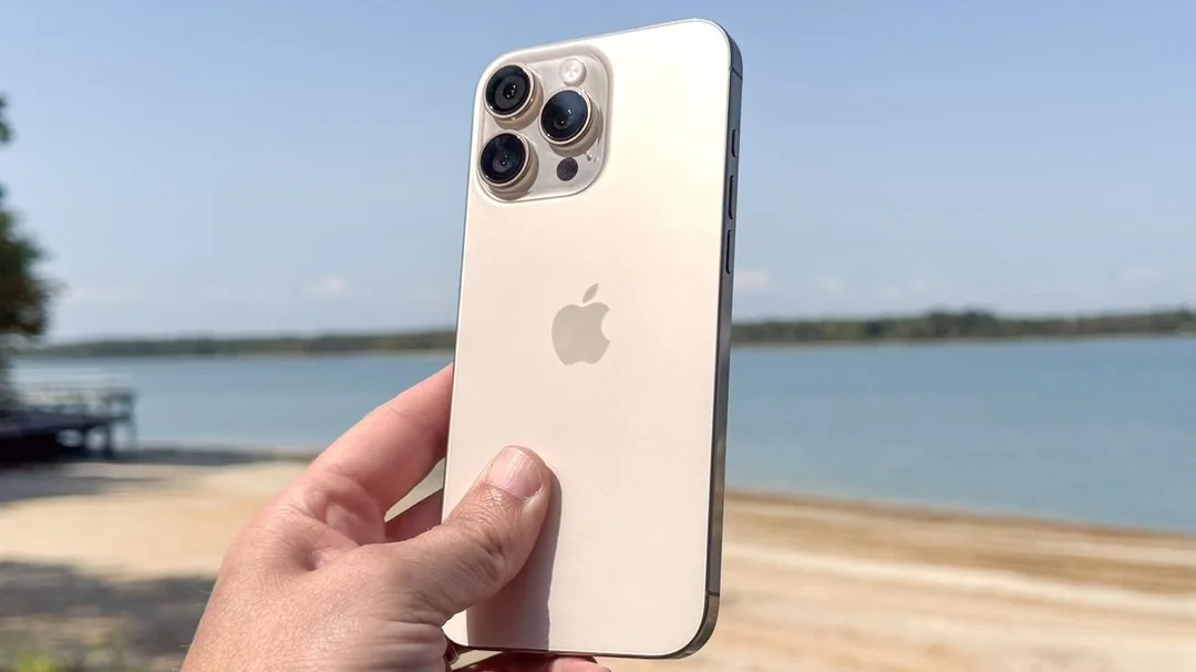 Абсолютно все iPhone подешевели в России. А мы нашли самые выгодные варианты