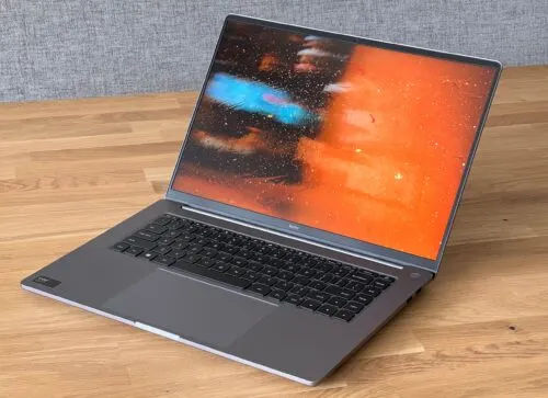 Топовый ультрабук Xiaomi Redmi сливают за бесценок. Теперь его можно брать не глядя