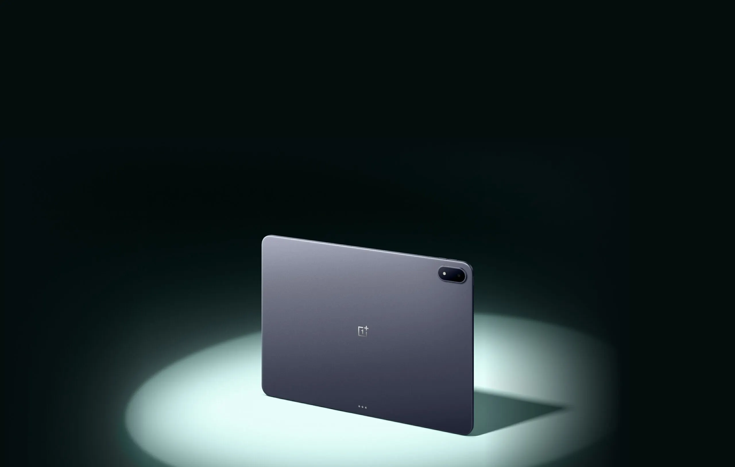 OnePlus Pad 3 – мощный планшет на базе Snapdragon 8 Elite. У него жирная батарея и очень тонкий корпус