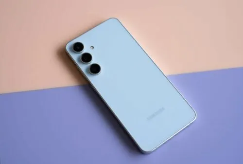 Этот Samsung Galaxy разрывает iPhone 16e. Мы знаем, где забрать его с максимальной выгодой