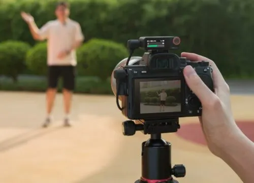 5 лучших микрофонов для блогеров. Есть и профессиональная петличка по цене iPhone 16e