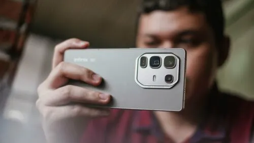 Названы лучшие бюджетные смартфоны с хорошей камерой. А еще они круто держат заряд