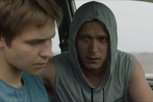 «Кинопоиск» назвал 10 лучших русских фильмов 2025 года. В топе хиты с Юрой Борисовым и якутский ответ Балабанову