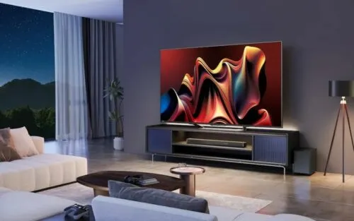 Топовый телевизор Hisense обесценился на Маркете. Он идеально подойдет для спальни или гостиной 