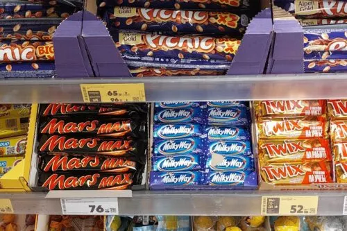 Snickers и Twix вернутся в «Пятерочку» и «Перекресток». А эти две шоколадки исчезнут из России навсегда