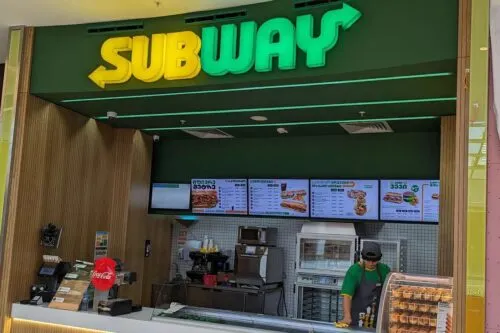 Subway переименует рестораны в России. Как теперь будет называться фастфуд-сеть с бутербродами?