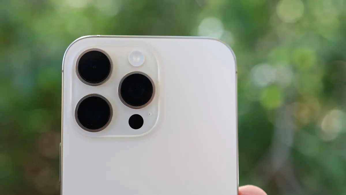 10 самых выгодных смартфонов июля. От популярного Xiaomi Poco до резко подешевевшего iPhone