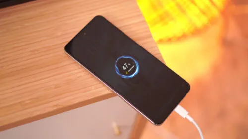 3 недорогих смартфона с огромными аккумуляторами. Все — в пределах 20 тысяч рублей